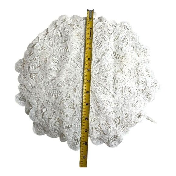 Bread Basket Cover Fancy Lace Crochet Round Doily Cream 13 Inch Wide Vintage - Picture 4 of 5